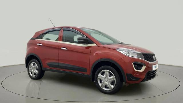 https://images10.gaadi.com/usedcar_image/4533098/original/0667c0342d245ae7697c94f91b3ce9d4.jpg?imwidth=6400