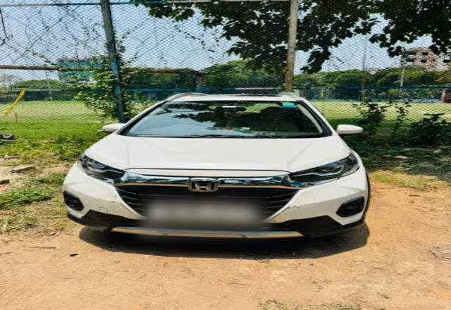 https://images10.gaadi.com/usedcar_image/4533107/original/4970fa57-12fa-441a-aeff-e30dd312f463.?imwidth=6400