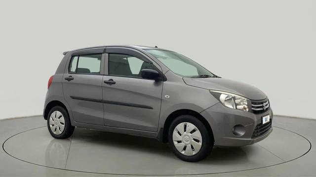 https://images10.gaadi.com/usedcar_image/4533117/original/567ecd2333bb8deb8f83b24862629cd2.jpg?imwidth=6400