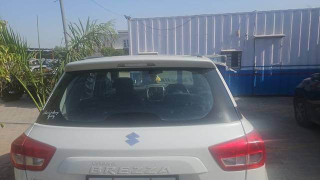 https://images10.gaadi.com/usedcar_image/4533156/original/29121205-0c18-41cb-8582-7a8883f2d25a.jpg?imwidth=6401