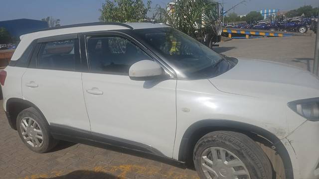https://images10.gaadi.com/usedcar_image/4533156/original/9eaf1e81-b305-4243-925b-272123b7a39c.jpg?imwidth=6402