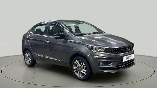https://images10.gaadi.com/usedcar_image/4533209/original/5acd2067ff3f472b78ece084a23ecf97.jpg?imwidth=6400