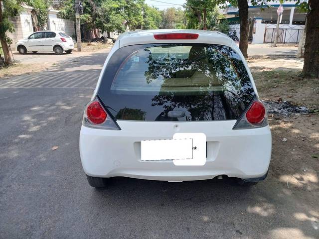 https://images10.gaadi.com/usedcar_image/4533222/original/processed_553fcae5a73cb3f5122d6d4e4ccb860e.jpg?imwidth=6402