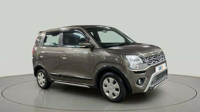 https://images10.gaadi.com/usedcar_image/4533233/original/b8b195fa87fda945b92bc32b850a4f96.jpg?imwidth=6400
