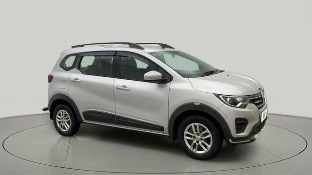 https://images10.gaadi.com/usedcar_image/4533269/original/782c5ed0fd4eec0667128533e4cc5b76.jpg?imwidth=6400