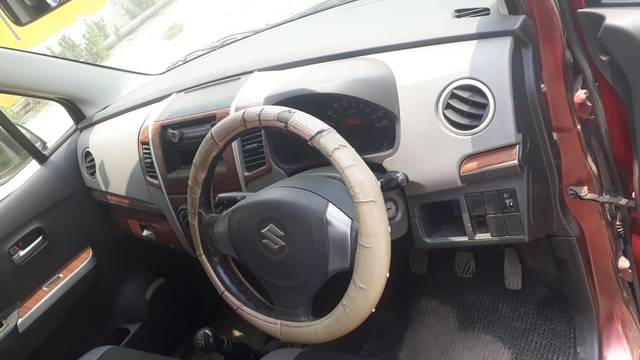 https://images10.gaadi.com/usedcar_image/4533275/original/f9b2fda6a26ab53e2b1397ca8a6335f6.jpg?imwidth=6402