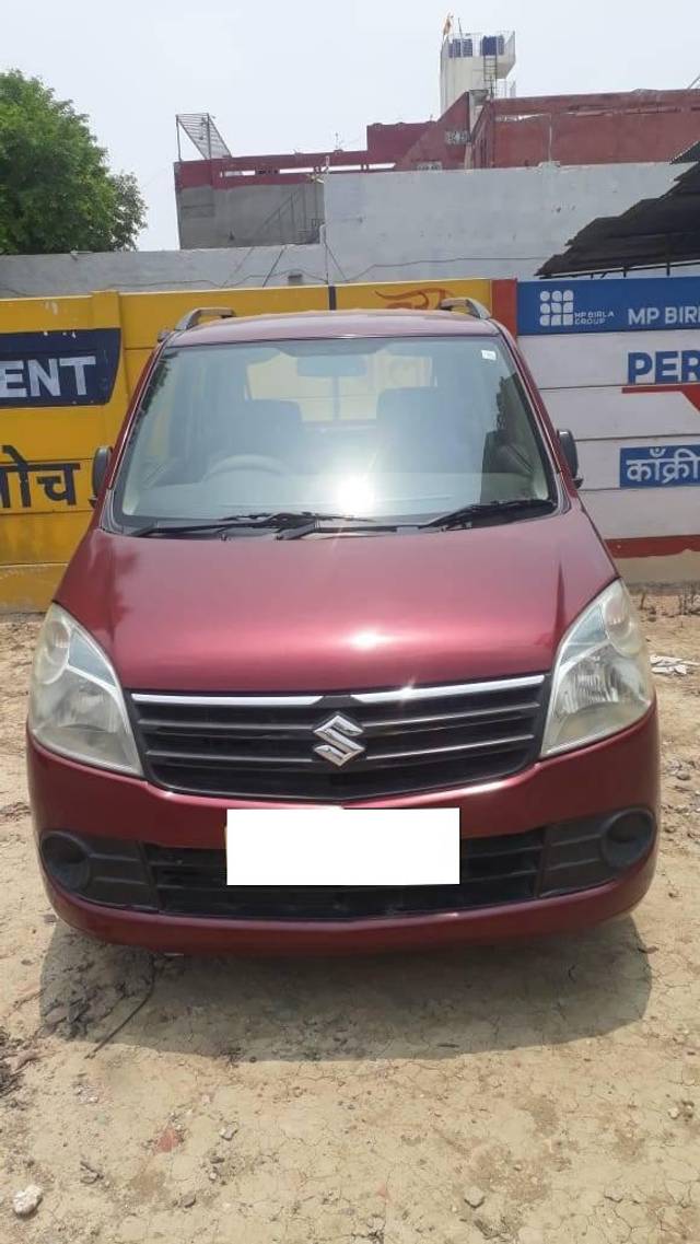 https://images10.gaadi.com/usedcar_image/4533275/original/processed_0b799d4bb2e22401f75454151c4ba9f8.jpg?imwidth=6400