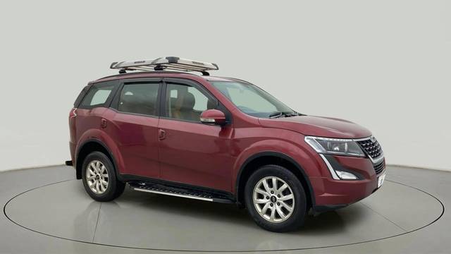 https://images10.gaadi.com/usedcar_image/4533284/original/74dcf5e83a7b74e58c0a652abed59d83.jpg?imwidth=6400
