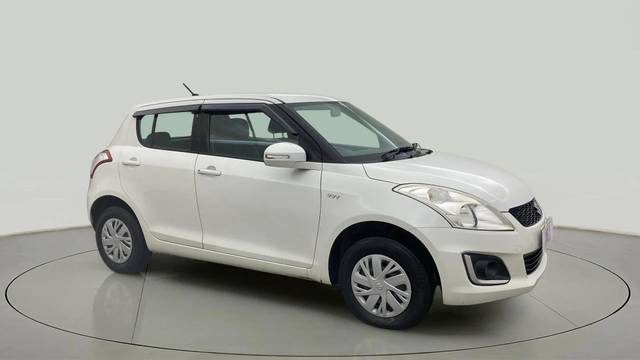 https://images10.gaadi.com/usedcar_image/4533300/original/e0a04ba925c57337d38fa1b9d7b761d6.jpg?imwidth=6400