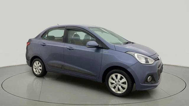 https://images10.gaadi.com/usedcar_image/4533312/original/e08d69471f51ea453d92515396dcad32.jpg?imwidth=6400