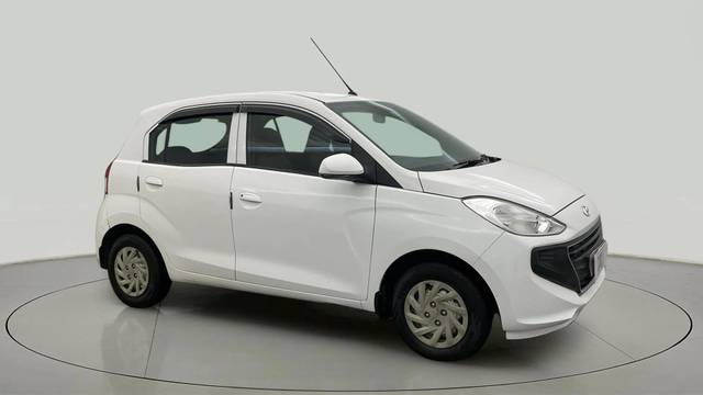 https://images10.gaadi.com/usedcar_image/4533325/original/14628b5d22f2ad9322a53831acc938f2.jpg?imwidth=6400