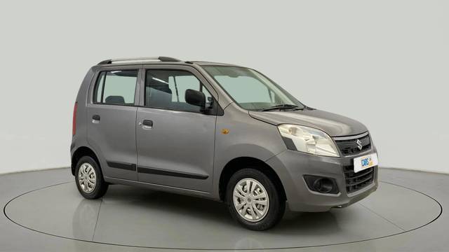 https://images10.gaadi.com/usedcar_image/4533336/original/83bbb0446fdc24757f7f9e5c664d271a.jpg?imwidth=6400