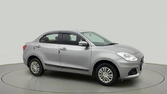 https://images10.gaadi.com/usedcar_image/4533354/original/743edeb5fc8809871fc85915bbacd9c1.jpg?imwidth=6400