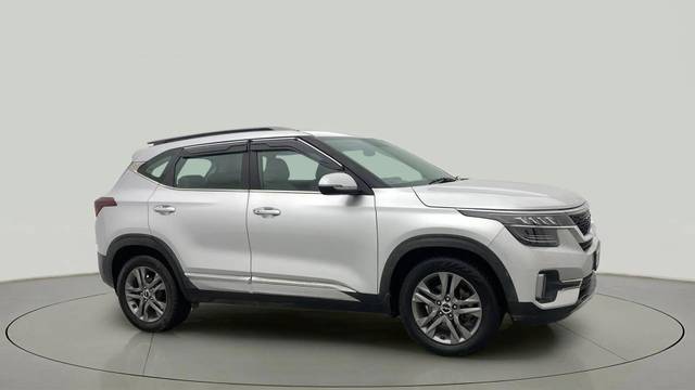 https://images10.gaadi.com/usedcar_image/4533359/original/1ae3afe052c271a1b0f7f395fcd2945e.jpg?imwidth=6400