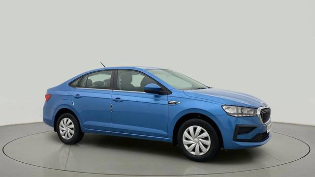 https://images10.gaadi.com/usedcar_image/4533360/original/4d724a8cc5e4d796e7569ba774ed12f4.jpg?imwidth=6400