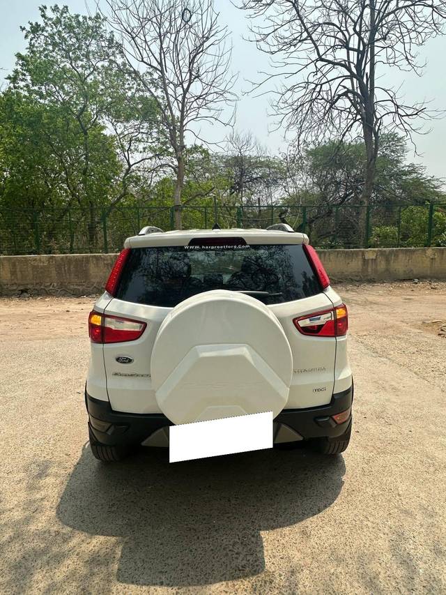 https://images10.gaadi.com/usedcar_image/4533366/original/processed_6ec0a3ef40221f3baaa4f94a33b3fca0.jpg?imwidth=6402