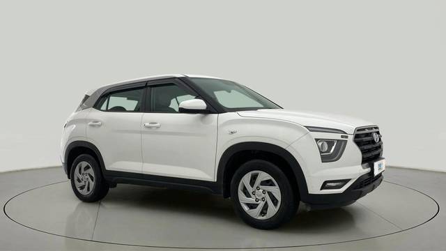 https://images10.gaadi.com/usedcar_image/4533412/original/c33f70fcabeb1a7fc1c545317c20f5eb.jpg?imwidth=6400