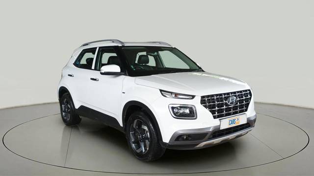 https://images10.gaadi.com/usedcar_image/4533416/original/41b59a2ffd5ec425399f0b3c2957797e.jpg?imwidth=6400