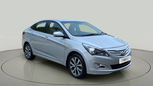 https://images10.gaadi.com/usedcar_image/4533419/original/28d330c620564e978599f231deeabc1c.jpg?imwidth=6400
