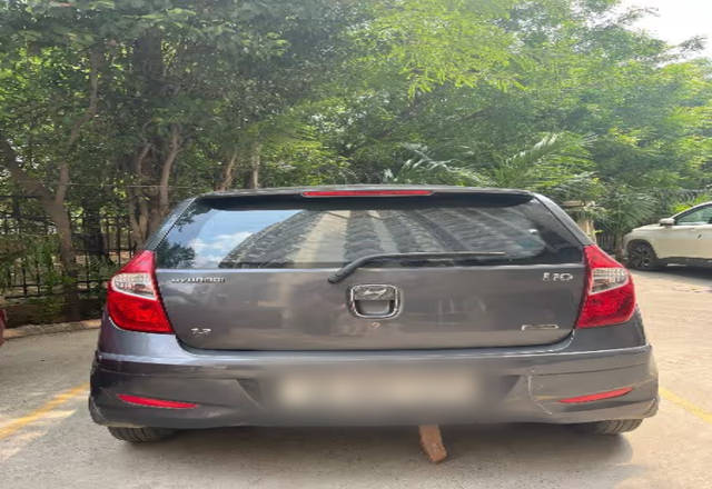 https://images10.gaadi.com/usedcar_image/4533451/original/8b94955d-7b62-4e11-8a52-29bb27511bd5.?imwidth=6400