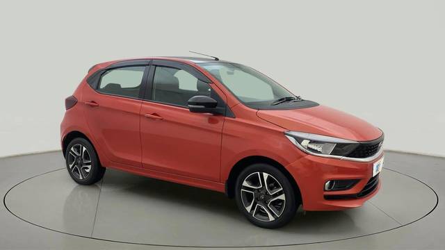 https://images10.gaadi.com/usedcar_image/4533456/original/8d9cc5a5da077bc3e53099ddbfce609a.jpg?imwidth=6400