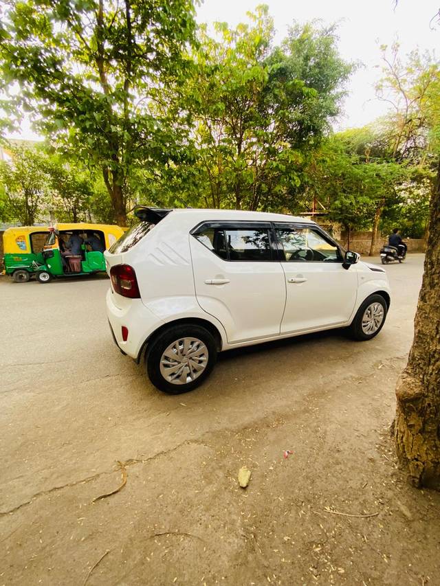https://images10.gaadi.com/usedcar_image/4533479/original/ed6110290113760b8ac1d4a4d85b5141.jpg?imwidth=6402