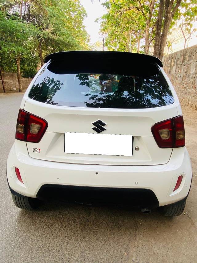 https://images10.gaadi.com/usedcar_image/4533479/original/processed_2f9f8654741a42cf5d6e2c1bb880c908.jpg?imwidth=6402