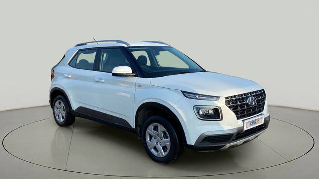https://images10.gaadi.com/usedcar_image/4533489/original/605cdae0bc61811a7610a503823ba047.jpg?imwidth=6400