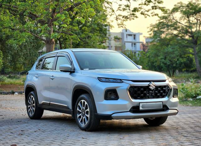 https://images10.gaadi.com/usedcar_image/4533504/original/processed_0d75cdb9cca8e53e1e45e58fd1f91db2.jpg?imwidth=6400