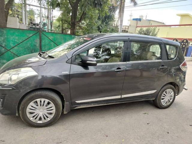https://images10.gaadi.com/usedcar_image/4533521/original/processed_8bcbc382d7d01a8e0e095be3e2dcf59b.jpg?imwidth=6400