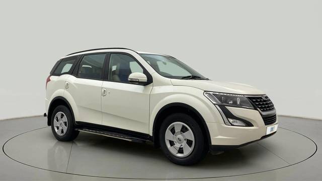 https://images10.gaadi.com/usedcar_image/4533537/original/871b2145e28afd956135b7378169b3a3.jpg?imwidth=6400