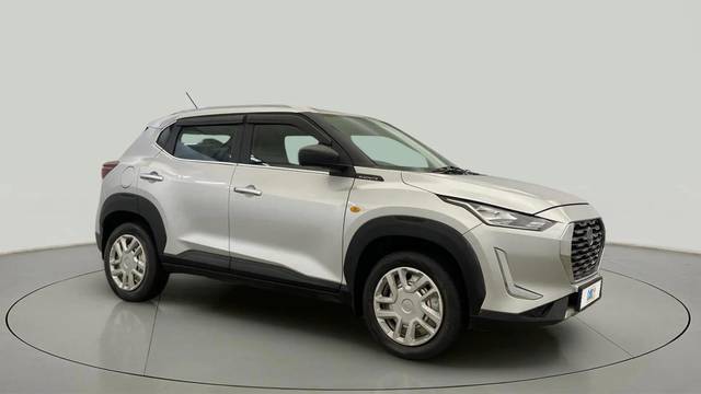 https://images10.gaadi.com/usedcar_image/4533539/original/5535edfb0b7de36df26499d6f56ab01d.jpg?imwidth=6400