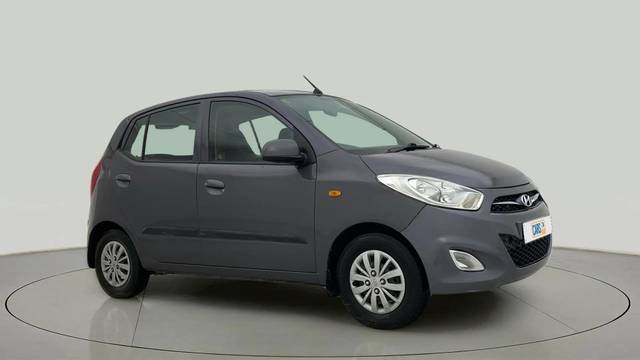 https://images10.gaadi.com/usedcar_image/4533547/original/6863a36a6eccb426d642a139da0753cd.jpg?imwidth=6400