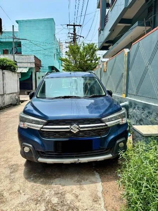 https://images10.gaadi.com/usedcar_image/4533606/original/processed_9416cd56-cb5e-4d08-bc8b-d48fa81be56d.jpeg?imwidth=6402