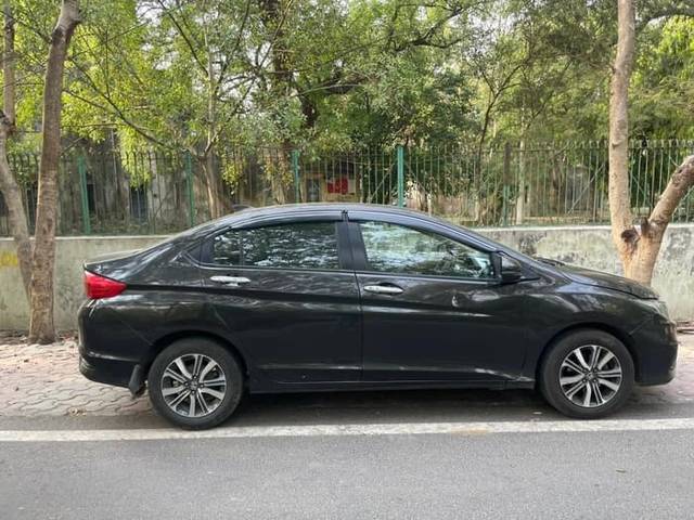 https://images10.gaadi.com/usedcar_image/4533620/original/86795ea9d1fc0b095d06879428051e3e.jpg?imwidth=6401