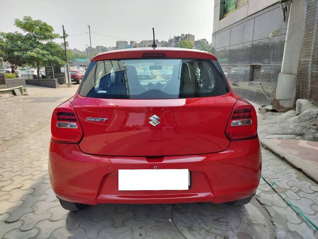 https://images10.gaadi.com/usedcar_image/4533642/original/processed_88dbfb01fe1c40b9b75d8fce7e440d47.jpg?imwidth=6401