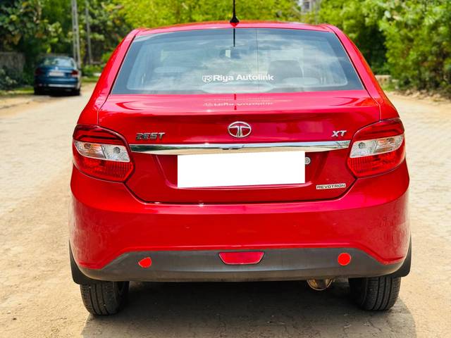 https://images10.gaadi.com/usedcar_image/4533652/original/processed_9c13d01731e983e65890d3ebe0196282.jpg?imwidth=6402