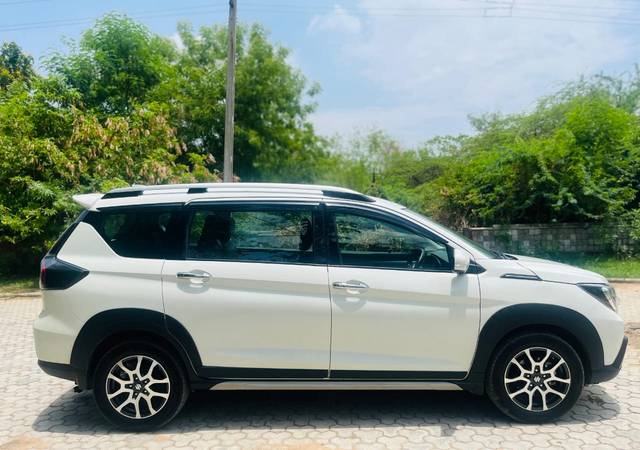 https://images10.gaadi.com/usedcar_image/4533666/original/6e678992cdb974ee8770a2e303c1b35b.jpg?imwidth=6401