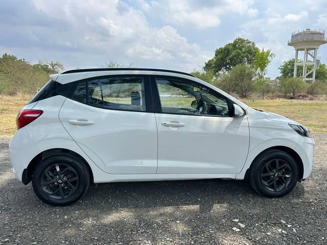 https://images10.gaadi.com/usedcar_image/4533701/original/d349d3d47c92991a6ed59db3d84f8055.jpeg?imwidth=6401