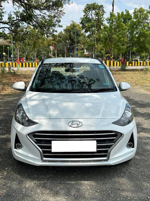 https://images10.gaadi.com/usedcar_image/4533701/original/processed_169e33d5ee9328a2a8629f43c81c8909.jpeg?imwidth=6400