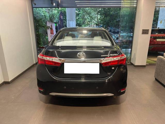 https://images10.gaadi.com/usedcar_image/4533702/original/processed_0fcfbade8e34fc81e9079b4b87b12d2c.jpeg?imwidth=6401
