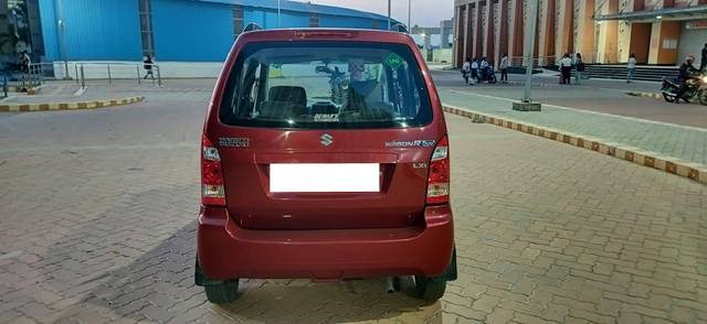 https://images10.gaadi.com/usedcar_image/4533708/original/processed_ea96a7c8aa6f39efa105de20ce691b96.jpg?imwidth=6401
