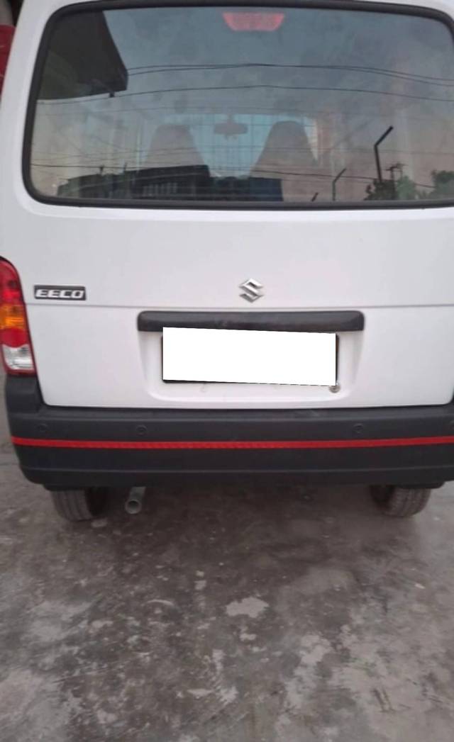 https://images10.gaadi.com/usedcar_image/4533716/original/processed_8f303285edfd6368cc0edb4c2c15c71f.jpg?imwidth=6402