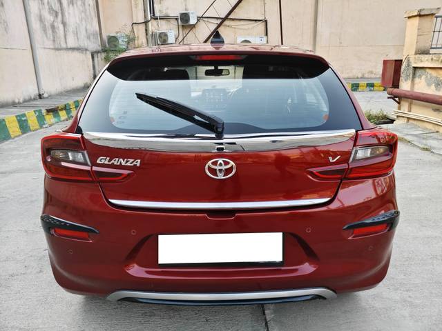 https://images10.gaadi.com/usedcar_image/4533726/original/processed_c4fd40f68ba61f7539032a201f96655b.jpg?imwidth=6402