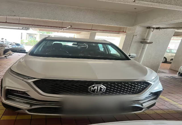 https://images10.gaadi.com/usedcar_image/4533750/original/8ea43c19-ed31-4350-83bc-45ed413abc9c.?imwidth=6400