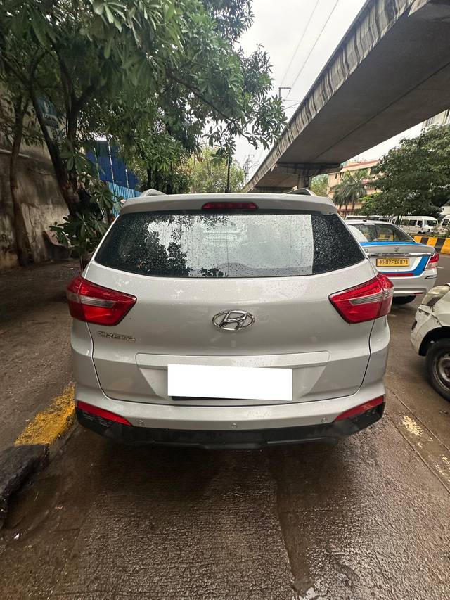 https://images10.gaadi.com/usedcar_image/4533782/original/processed_858ea51b9bd2f5ff41648c9a222feaec.jpg?imwidth=6402