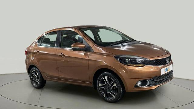 https://images10.gaadi.com/usedcar_image/4533783/original/a632e7bb6ecdb93d30ea14eecbdcef72.jpg?imwidth=6400