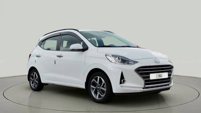 https://images10.gaadi.com/usedcar_image/4533793/original/e6868d41b2e429fbea637a99e1b0ebc9.jpg?imwidth=6400
