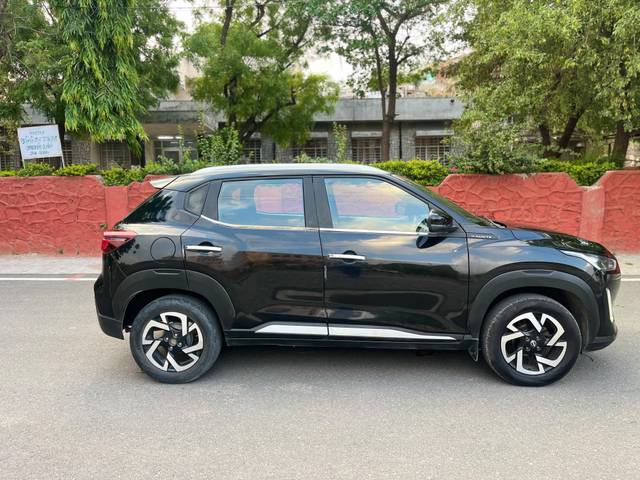 https://images10.gaadi.com/usedcar_image/4533804/original/processed_9f21ebc1c121b7a9af693f298f747c9b.jpeg?imwidth=6401