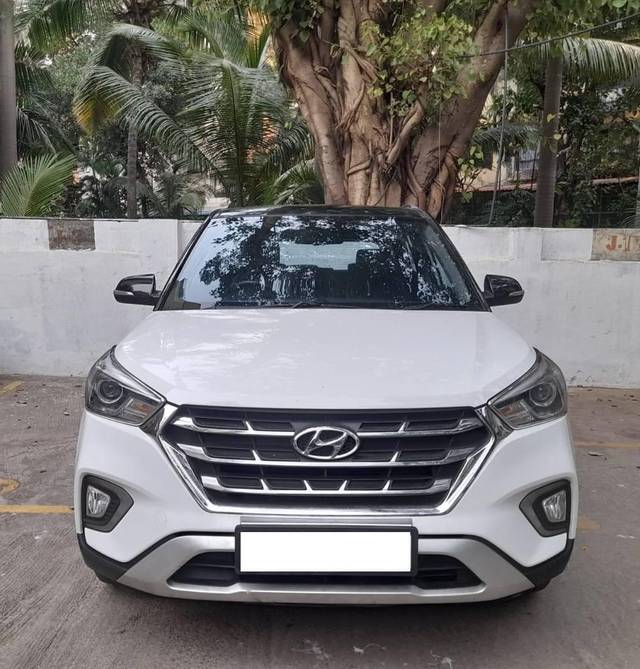 https://images10.gaadi.com/usedcar_image/4533819/original/processed_c9cf8e4a0276de95d615583cc3118479.jpeg?imwidth=6400